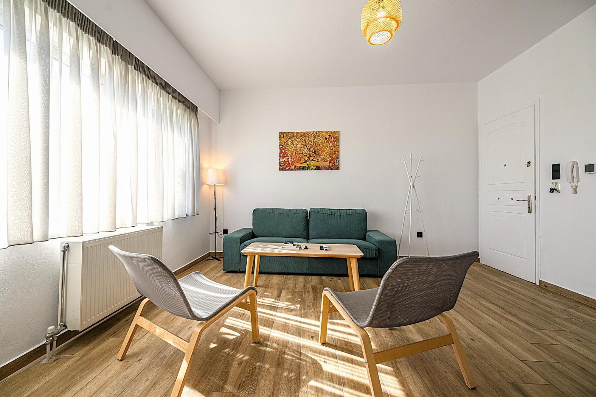 Alexander Apartments Airport Spáta Oda fotoğraf
